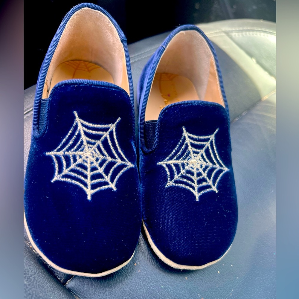 Navy blue suede Charlotte Olympia sz M kids flats with gold embroidered web